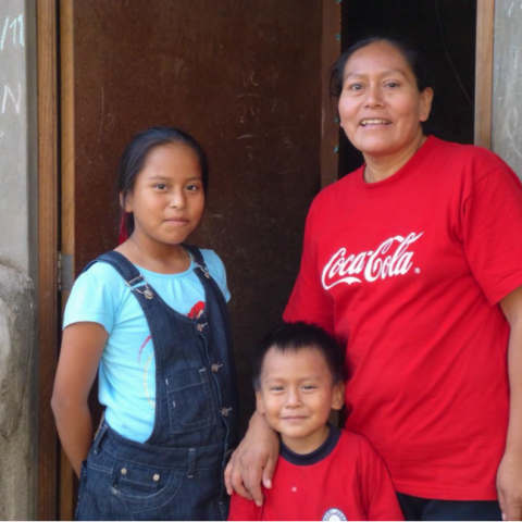 Alicia Huancho Colina with two of her children